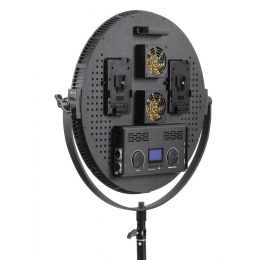 Осветитель Tolifo R-S120B 3200-5600K