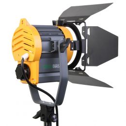 Галогенный осветитель GreenBean Fresnel 300 Вт