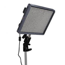 Осветитель Aputure HR672W (5500K)