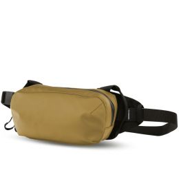 Поясная сумка WANDRD D1 Fanny Pack Жёлтая