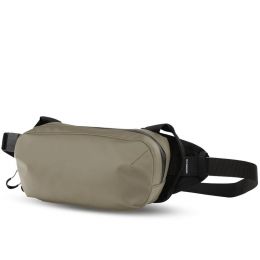 Поясная сумка WANDRD D1 Fanny Pack Бежевая