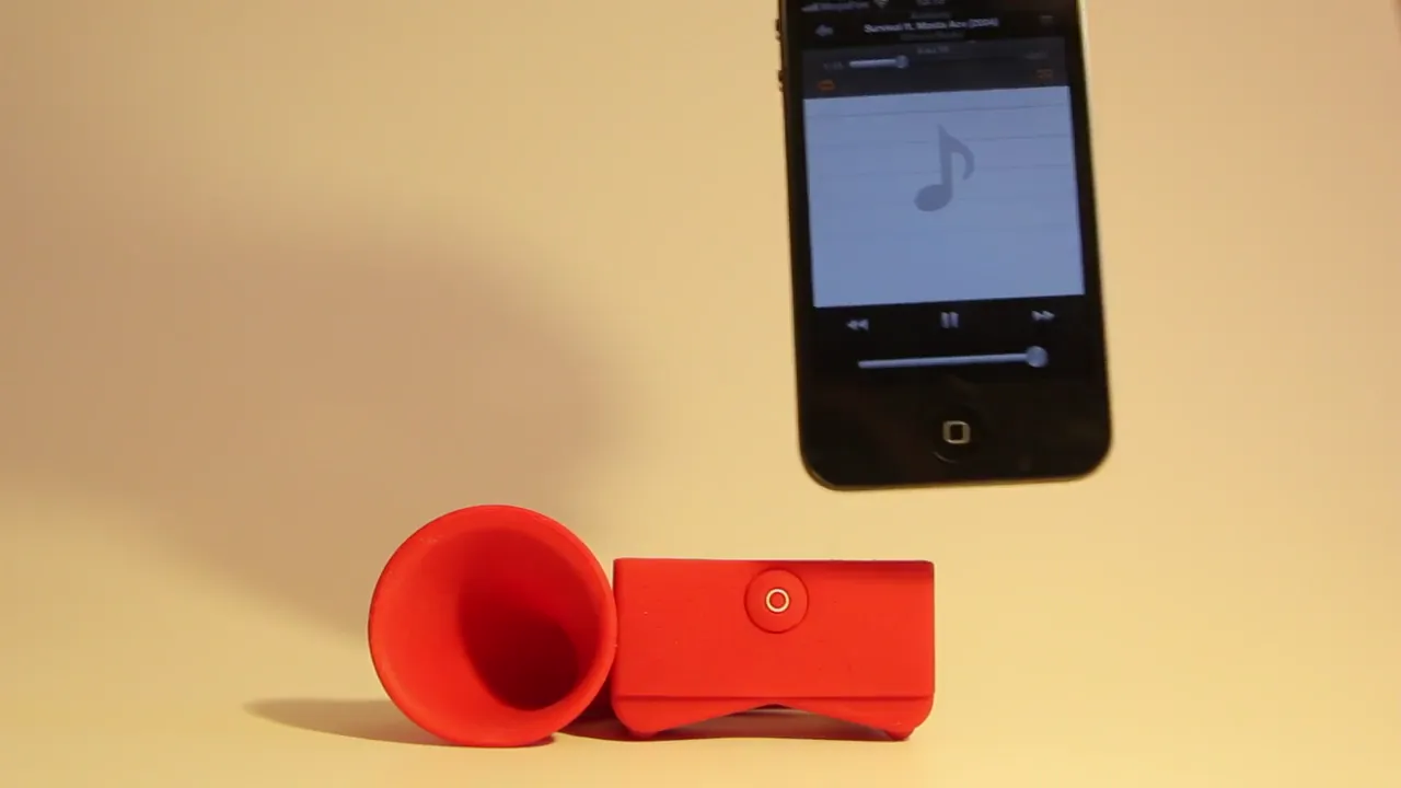 Видео: Подставка "Stand Speaker" для iPhone 5/5S